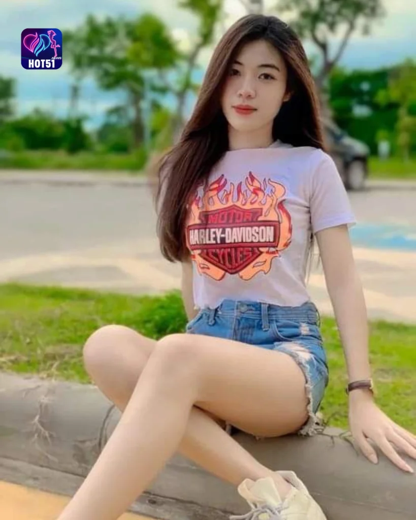 Hot51 Korea's Top Live Streaming App for Chat  Fun
