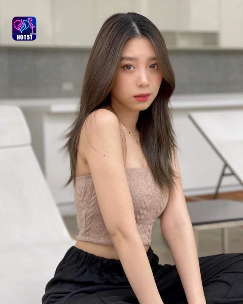 Hot51 Korea's Top Live Streaming App for Chat  Fun