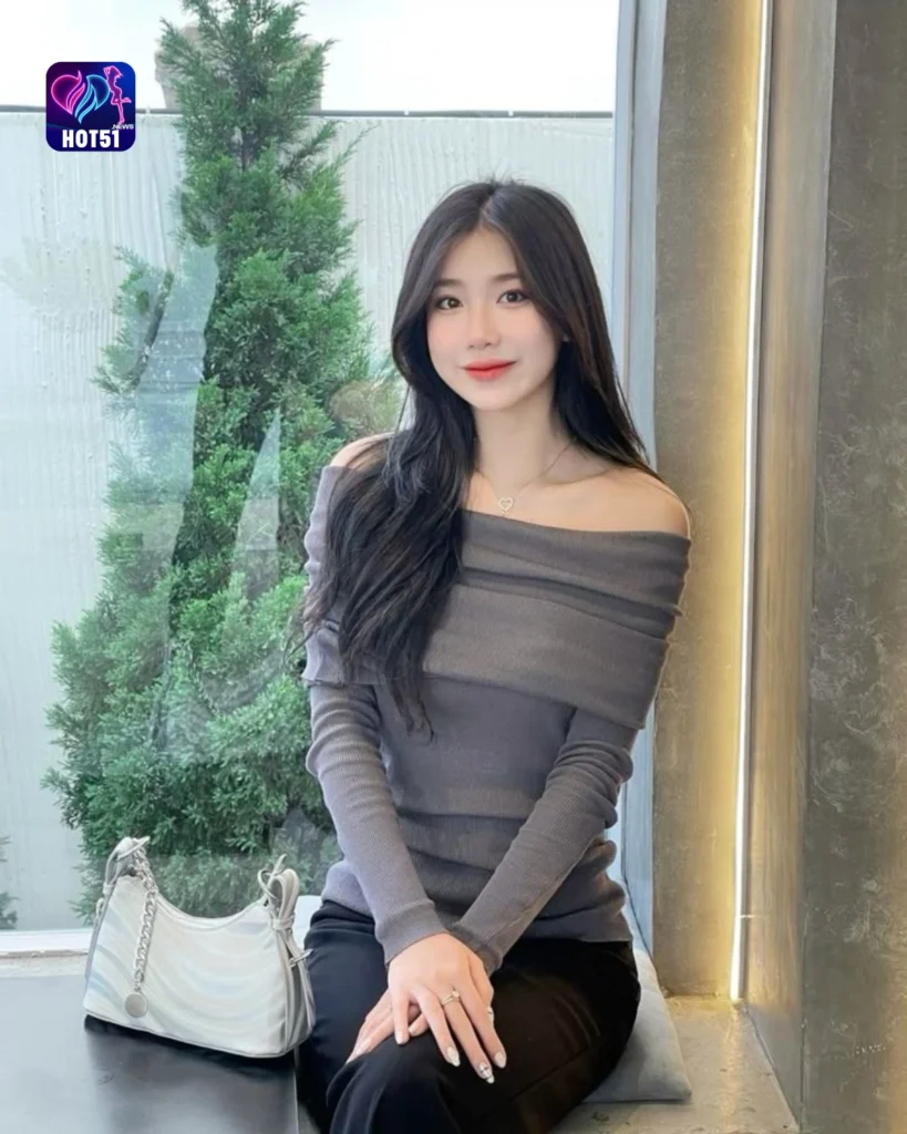Hot51 Korea's Top Live Streaming App for Connecting with GirlsHOT51