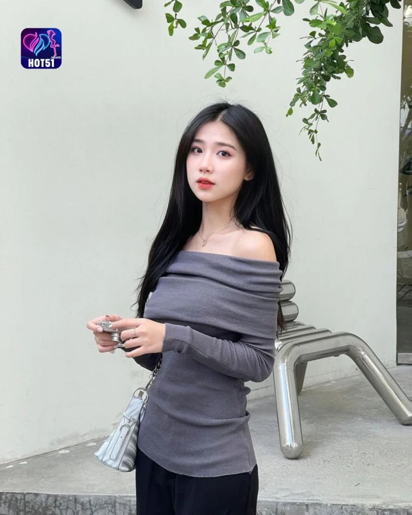 Hot51 Korea's Top Live Streaming App for Girls Socializing