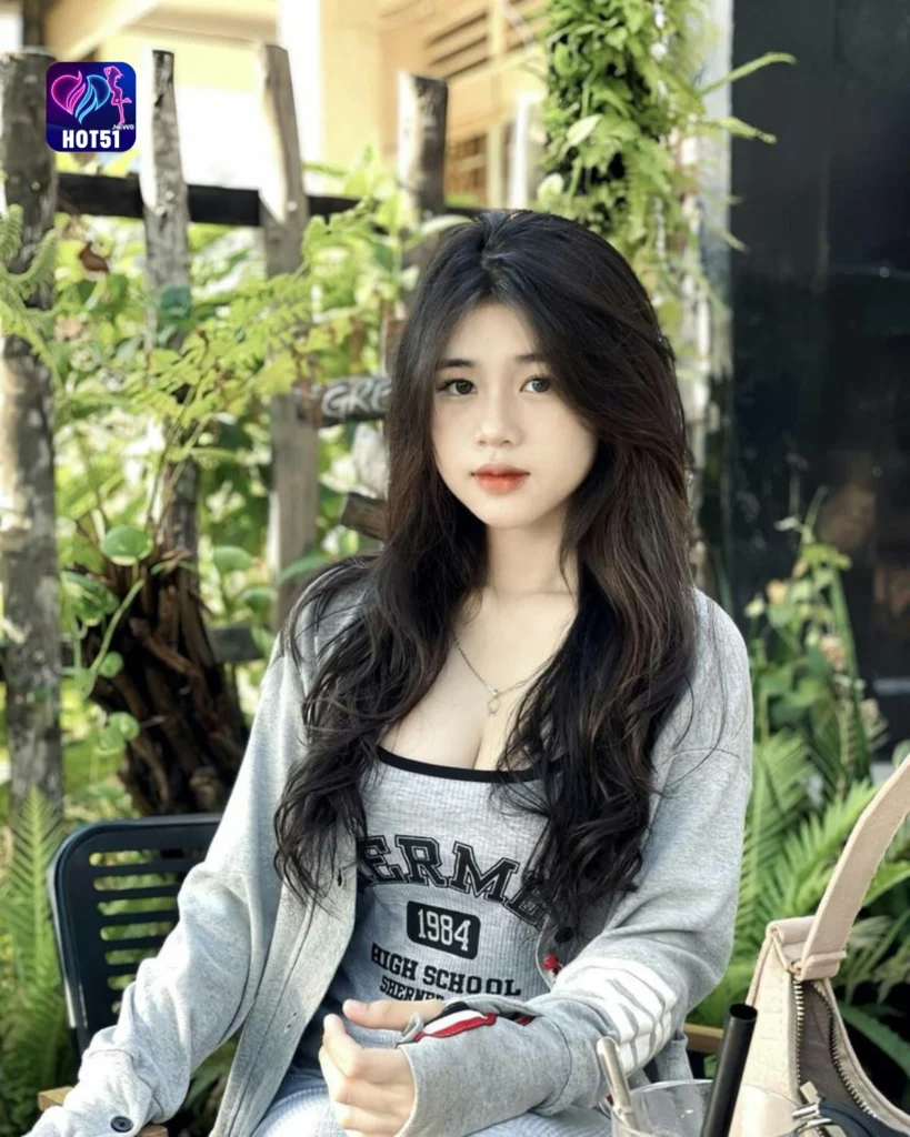 Hot51 Korea's Leading Live Streaming App for Connecting with Girls