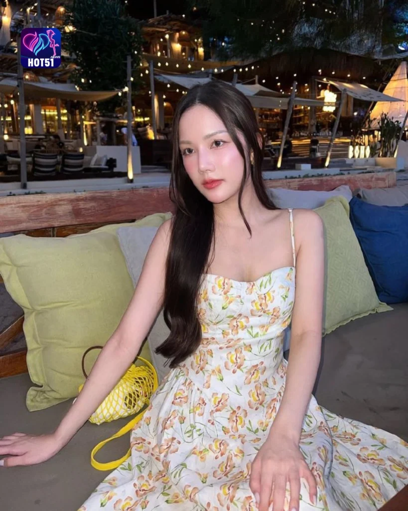 Hot51 Korea’s Top Live Streaming App for Chat FunHot51