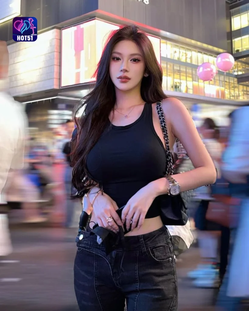 Hot51 Korea's Top Live Streaming App for Chatting Making Friends