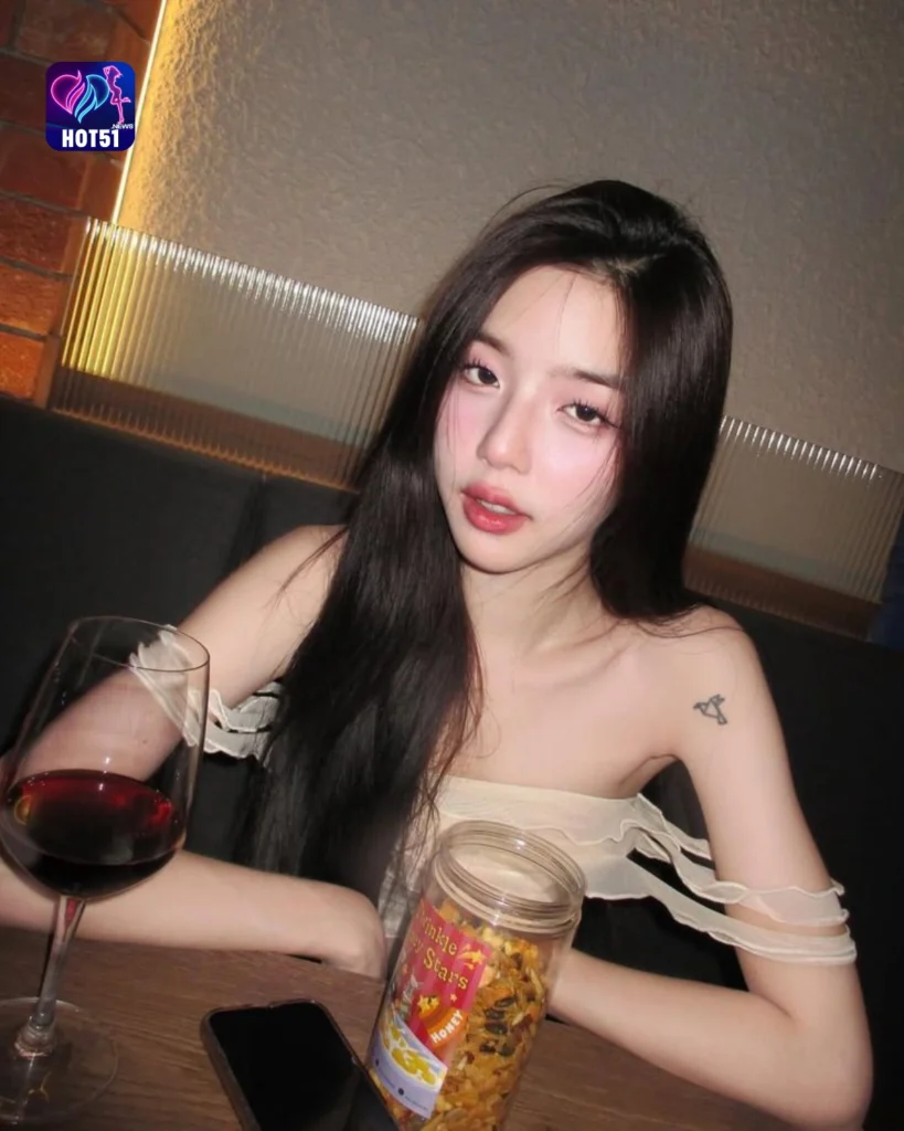 Beautiful Stunning Hot51 Korea’s Leading Live Streaming App 