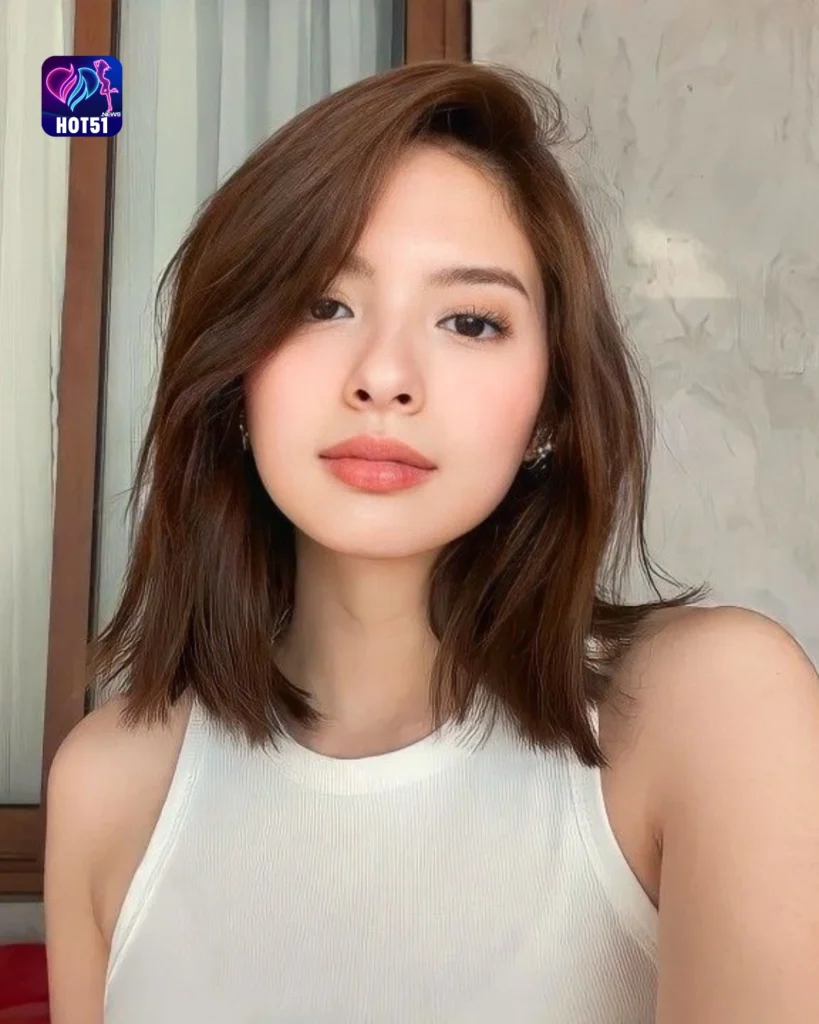 Hot51 Korea’s Top Live Streaming App for Chatting  Making FriendsHot51