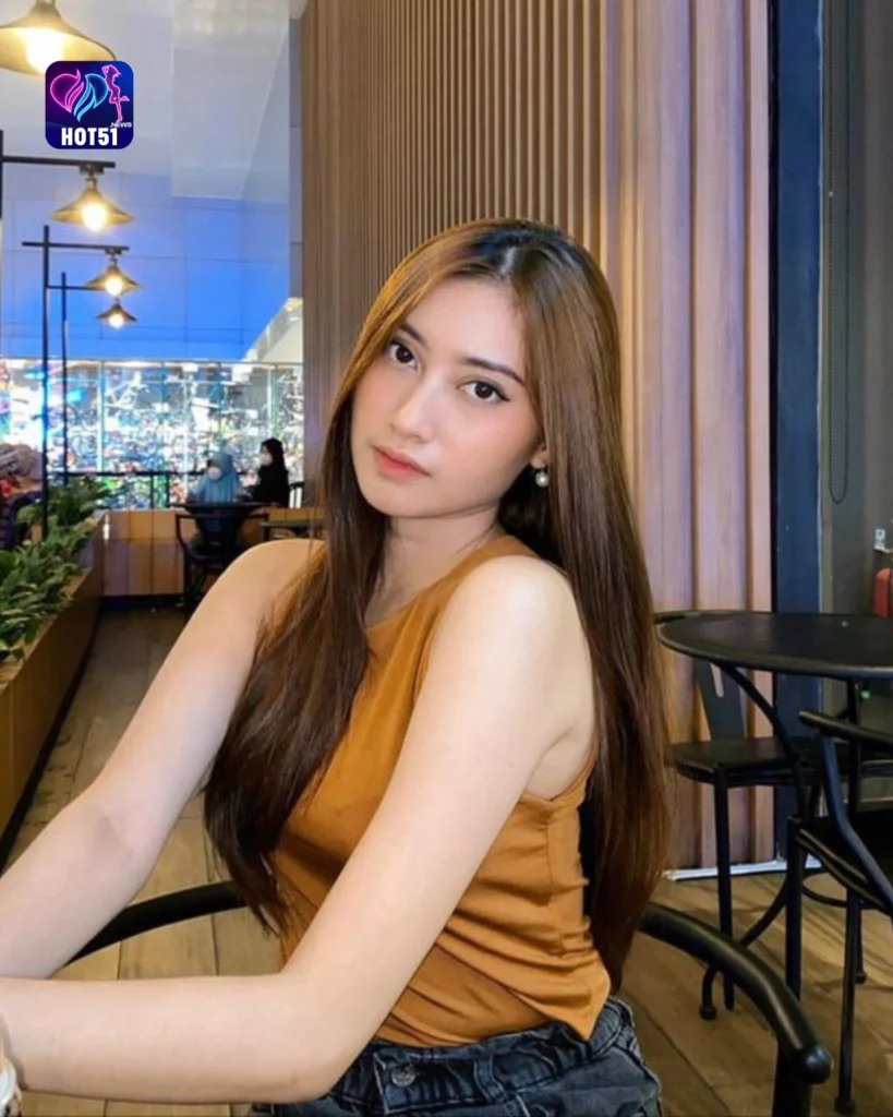 Hot51 Korea's Top Live Streaming App for Chatting Making Friends