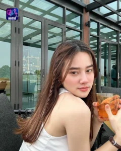 Read more about the article Hot51 Korea’s Top Live Streaming App for Connecting with GirlsHot51
