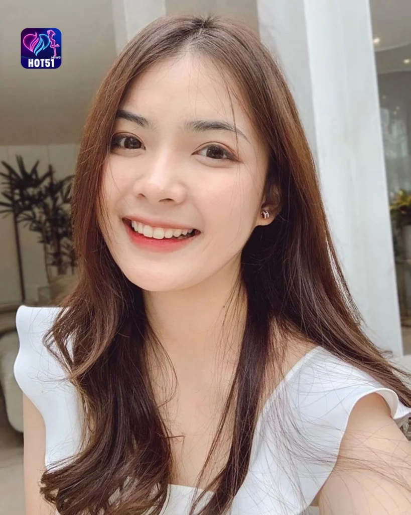 Beautiful Hot51 Korea's Top Live Streaming App for Girls Chat
