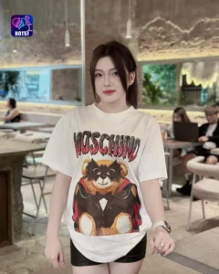 Read more about the article Hot51 Korea’s Top Live Streaming App for Connecting with Girls