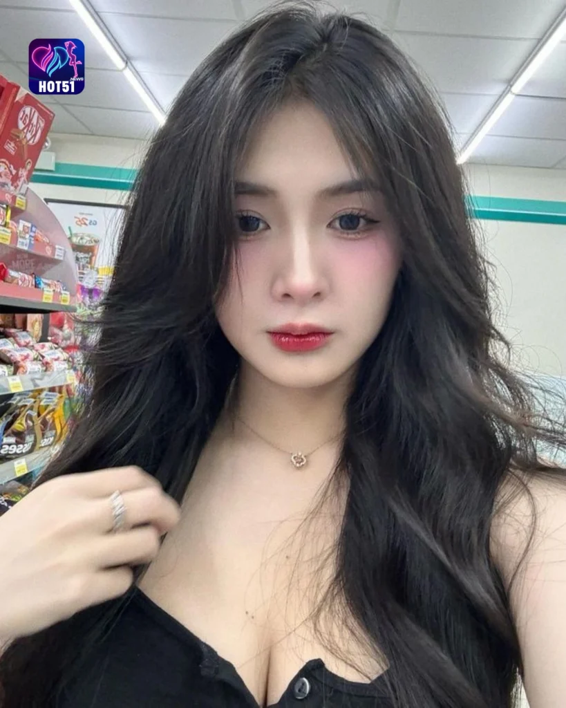 Beautiful Stunning Hot51 Trending Live Stream Platform in Korea